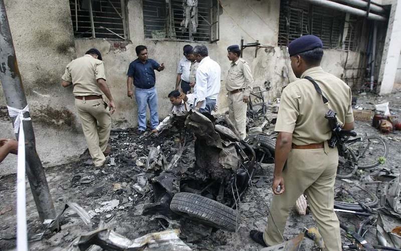 Ahmedabad serial blasts - 38 convicts hanged, 11 sentenced to life imprisonment