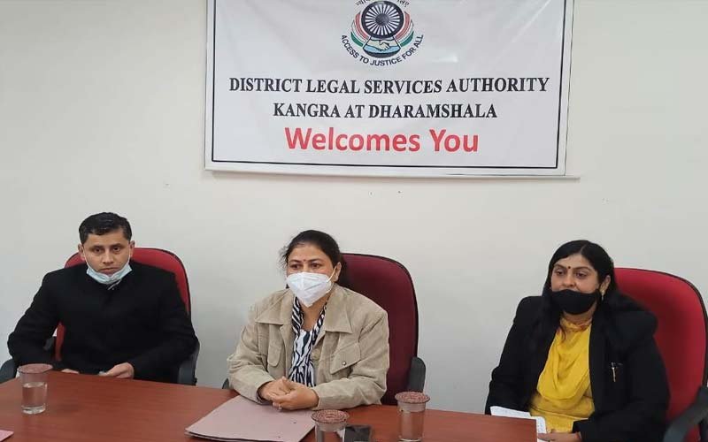 Organizing training program by District Legal Services Authority