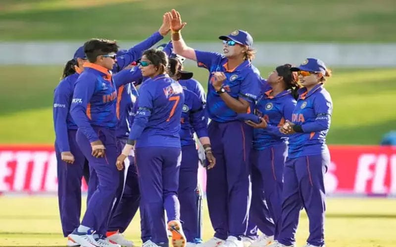 Brilliant start to India in Women's World Cup, beating Pakistan by 107 runs