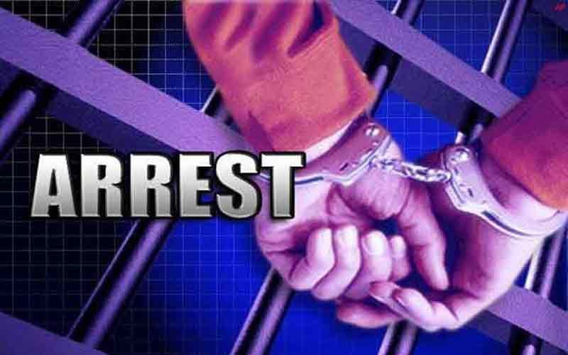 पुलिस ने अफीम सहित गिरफ्तार किए कार सवार 5 युवक