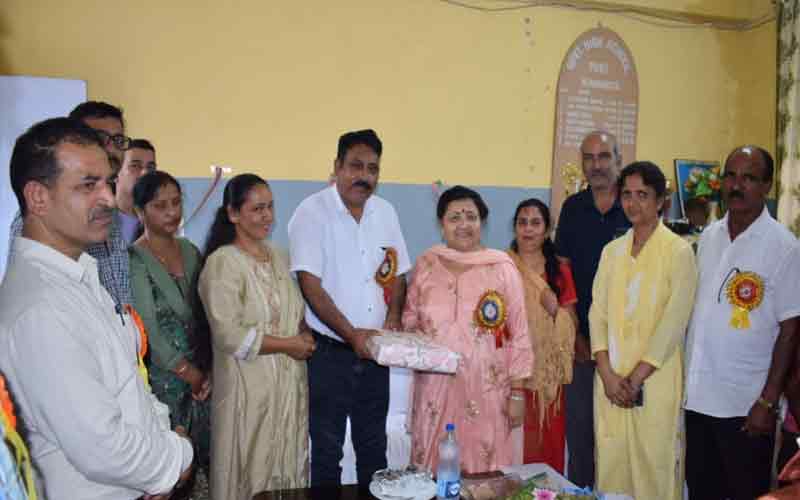 Sarveen-Choudhary-inaugurat.jpg