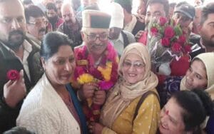 Crowd gathered to welcome Ajay Solanki