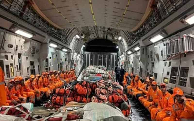 Turkey Earthquake: भूकंप की मार झेल रहे तुर्की को भारत ने भेजी मदद की पहली खेप