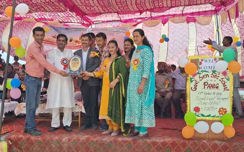 अंडर-19 बालिका शिलाई जोन खेलकूद प्रतियोगिता का पनोग स्कूल में हुआ शुभारंभ