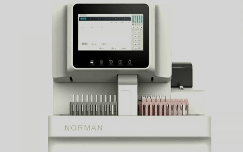 Chemiluminescence Immunoassay analyzer