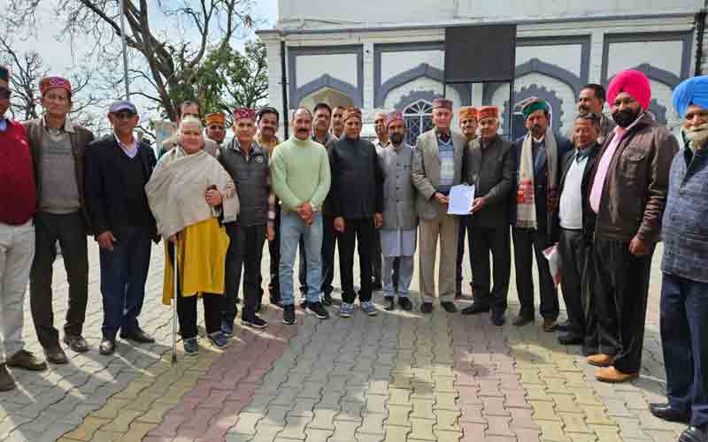 Up-to-40000-pensioners-hav.jpg