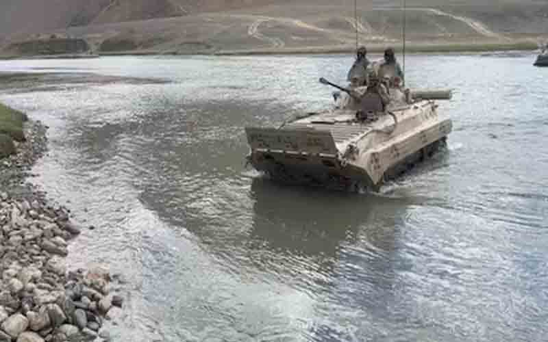 River-water-level-rises-dur.jpg