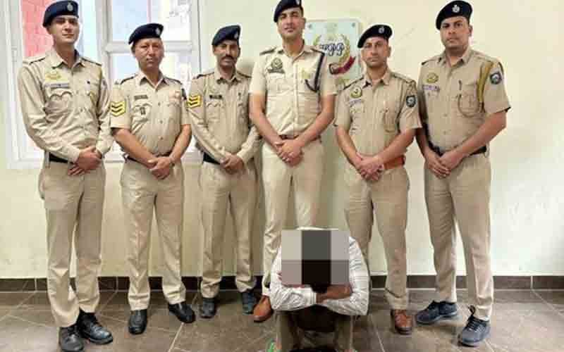 पुलिस ने चिट्टे की खेप सहित गिरफ्तार किया पंजाब का युवक