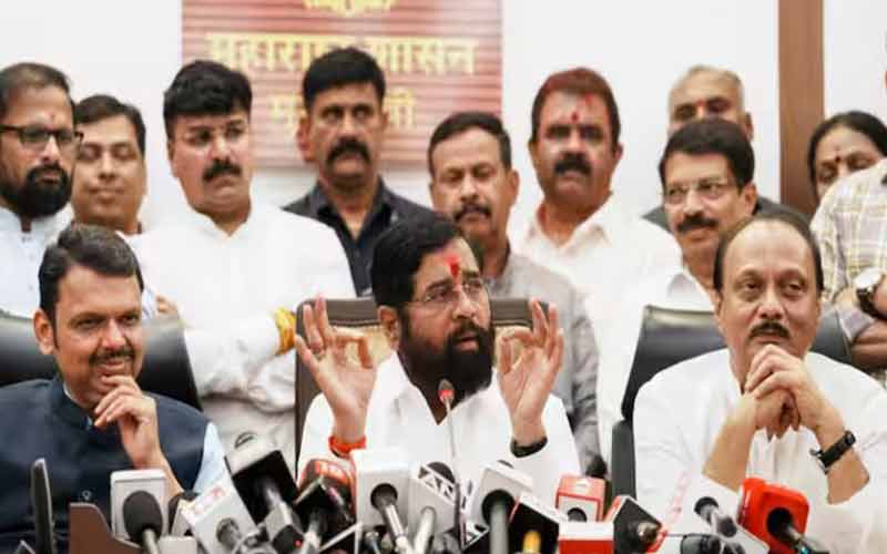 Maharashtra Assembly Election 2024:महाराष्ट्र में महायुति सरकार के गठन की तारीख तय, जानिए कब होगा शपथ ग्रहण