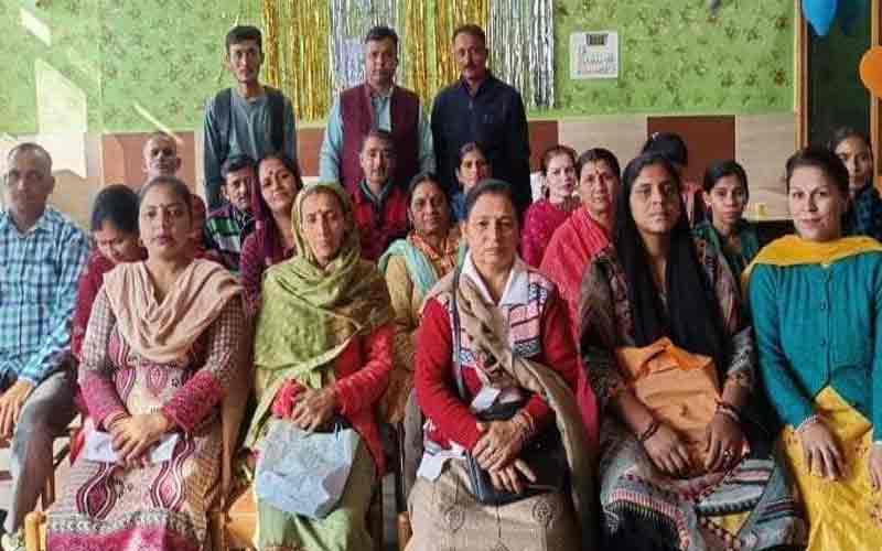 न्यूनतम वेतन की मांग को लेकर दिल्ली कूच करेंगे मीड डे मील कर्मी, ये है प्लान