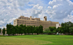 QS Ranking 2025 IIT Delhi Tops In India